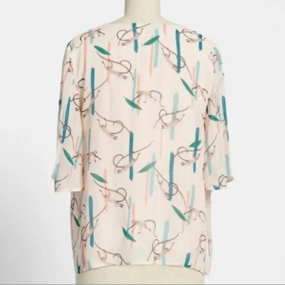 Emily and Fin ModCloth Monkey Around Town Blouse Size Large - Picture 2 of 11
